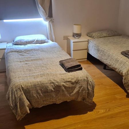 Апартаменты Gibraltar Town Centre Flat With Roof Terrace Экстерьер фото