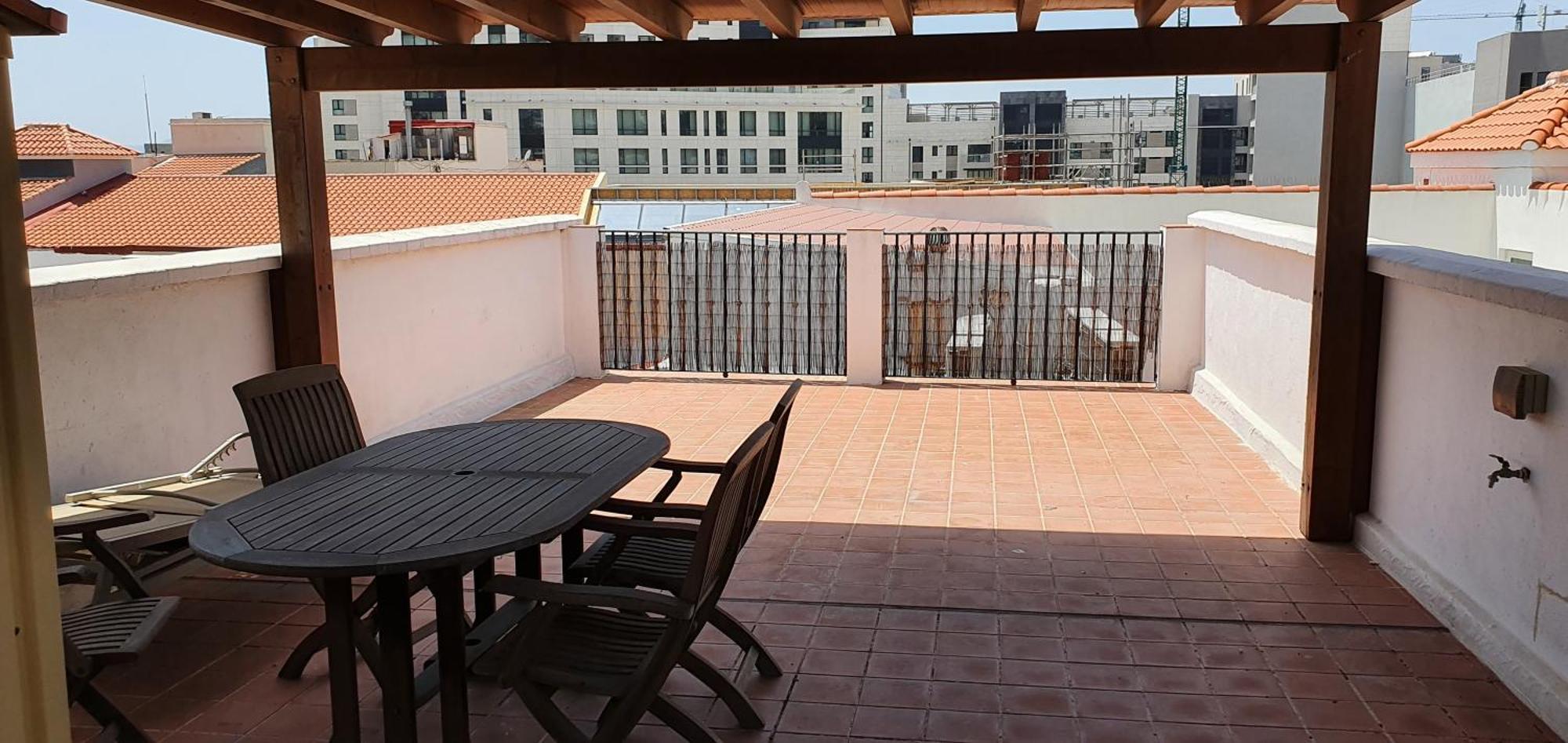 Апартаменты Gibraltar Town Centre Flat With Roof Terrace Экстерьер фото