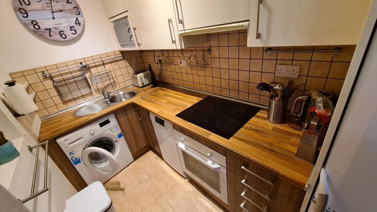 Апартаменты Gibraltar Town Centre Flat With Roof Terrace Экстерьер фото